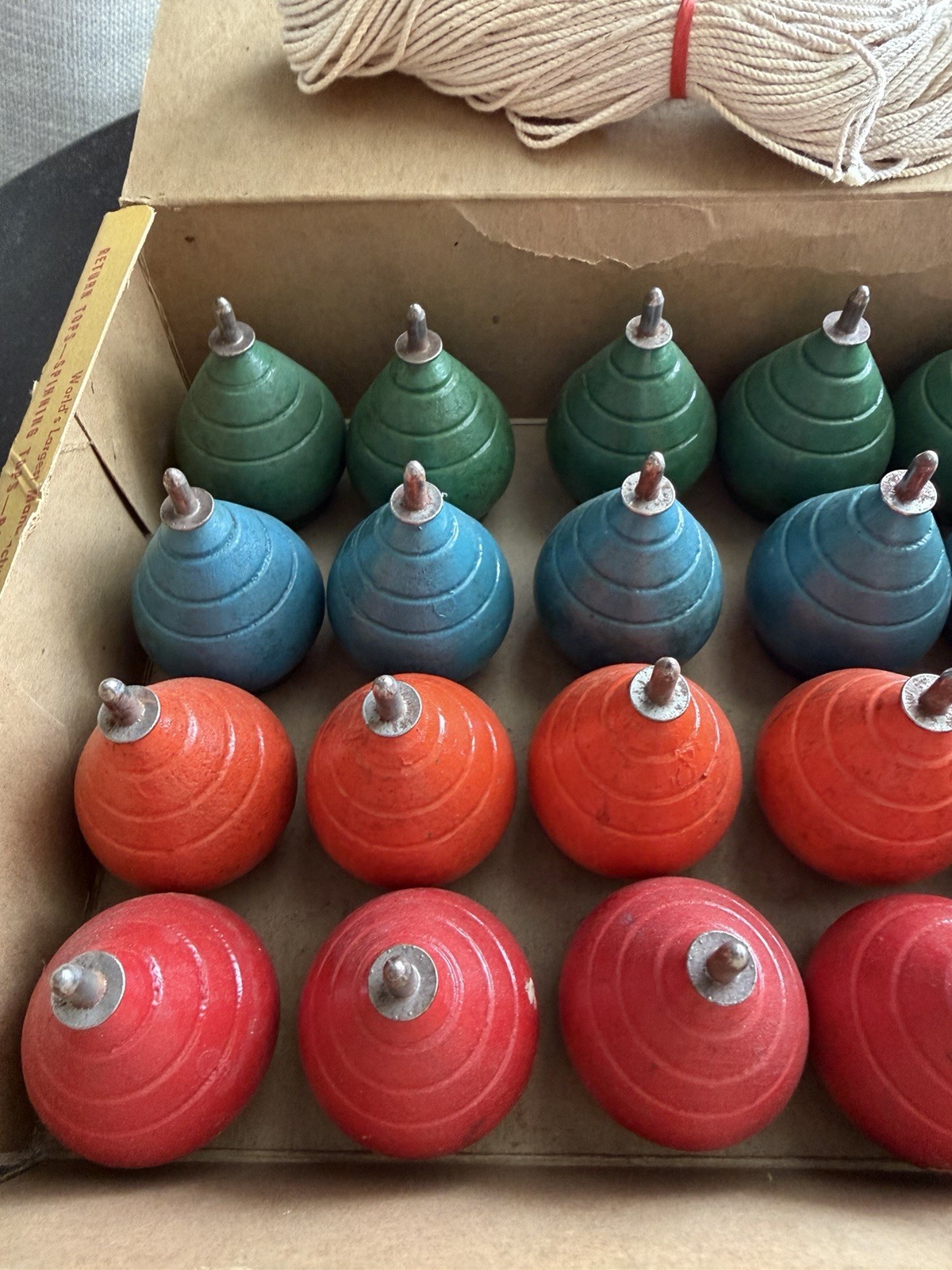 Sock-It Co Champion Spinning Tops & Strings Vintage Box Of 24: NEW – OLD STOCK