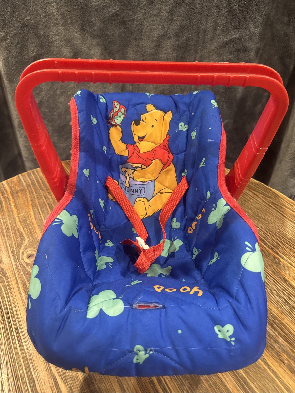 Vintage 1990’s Disney WINNIE THE POOH Doll Carrier Seat Toy Adjustable Handle