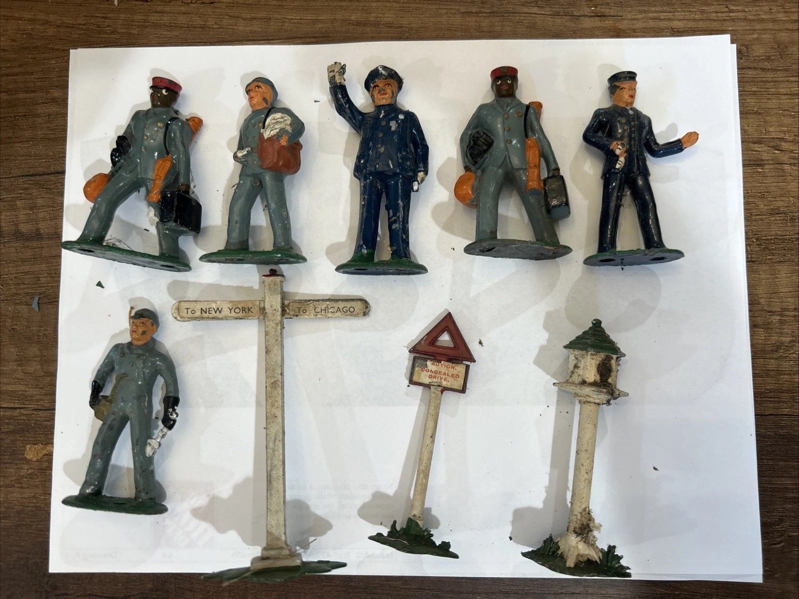 Vintage 1940s–50s Barclay / Manoil Railroad Figures & Signs – Lead/Zinc Alloy