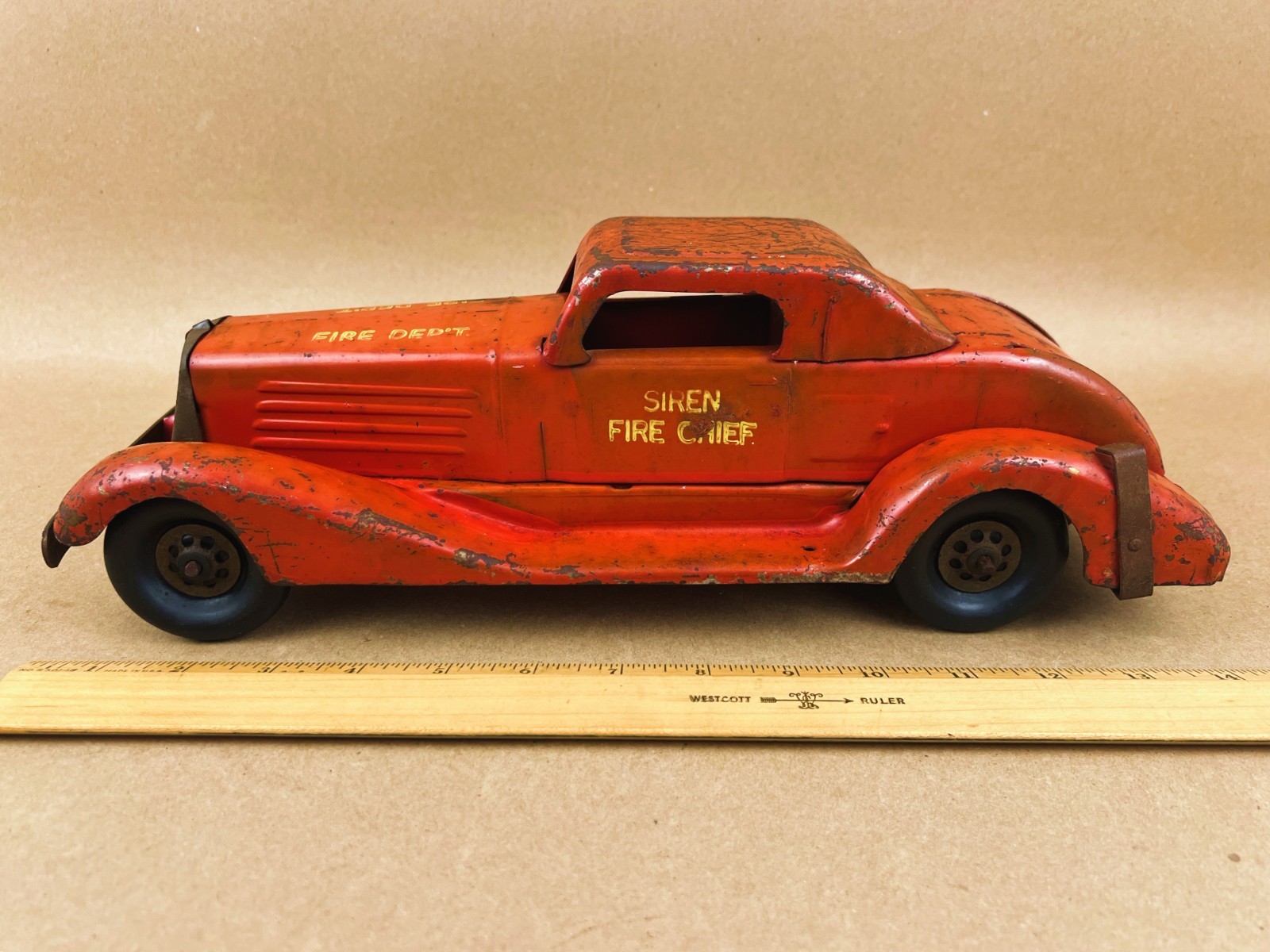 VTG 1930s Marx Siren Fire Chief coupe, steel metal wind up toy car, working