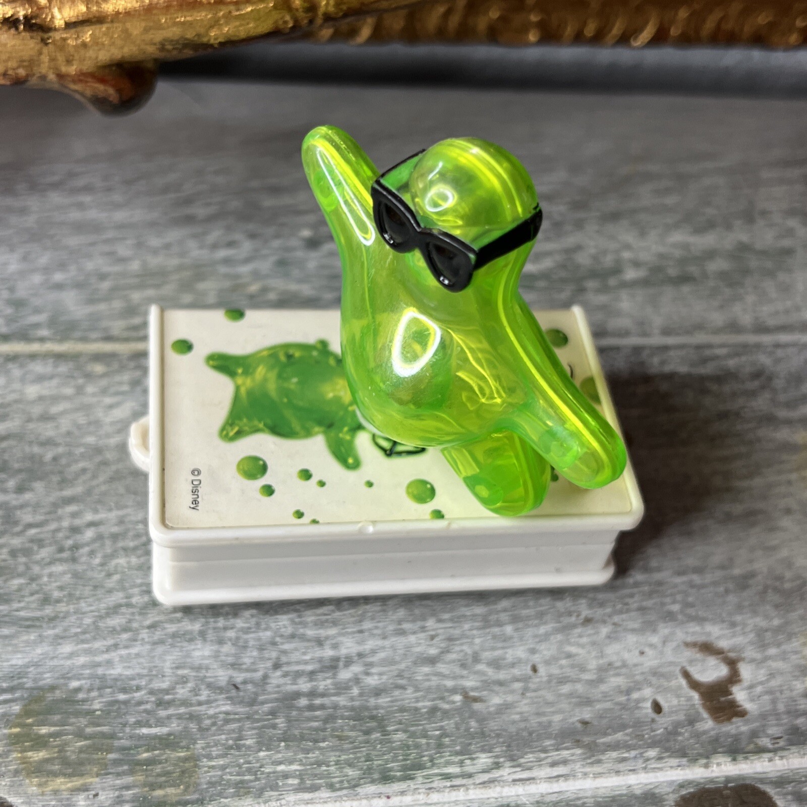 Vintage 1977 TOMY Wind-Up Crawling Adorable Baby/glibber ,bunny, Jesco Toys