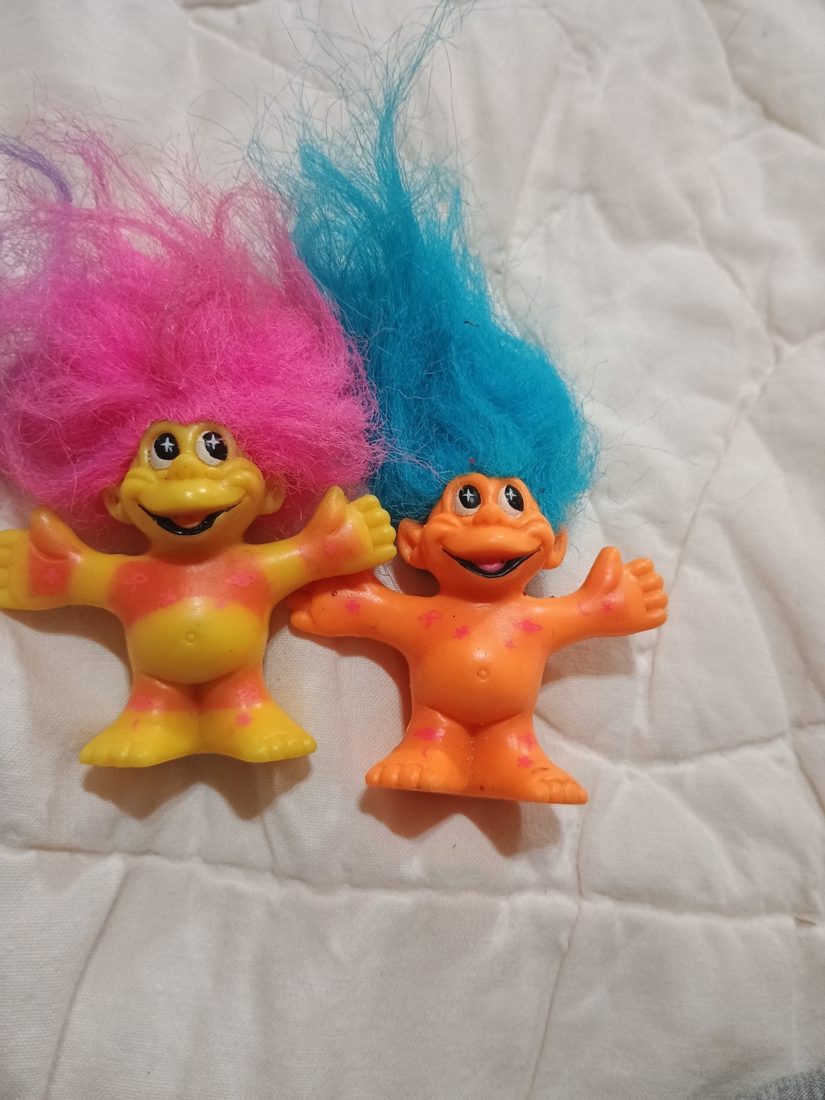 2 Land of The Trolls 2″ Color Changers 1992 Trendmasters Orange Blue Vintage