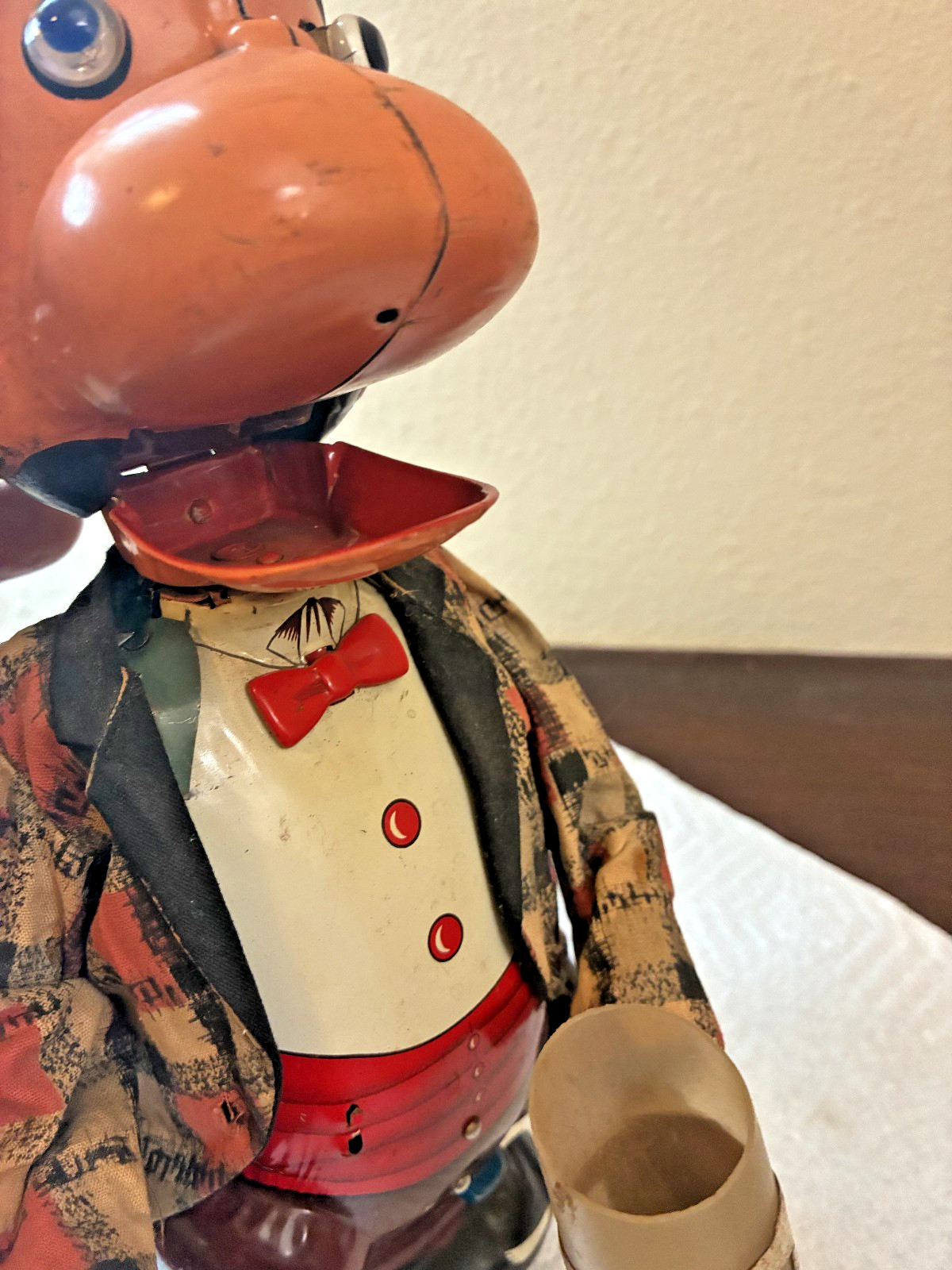 Jocko The Drinking Monkey, Parts or repair, bit rough