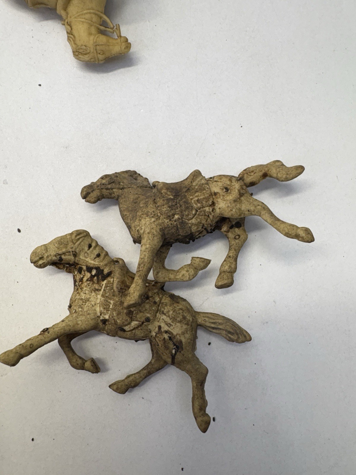 Vintage Cowboys Indians Plastic Figures Horses Western Toy Lot