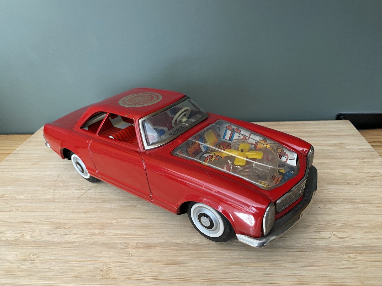 ATC Asahi Japan Mercedes Benz 230 SL – Vintage Tinplate Battery Operated WORKING