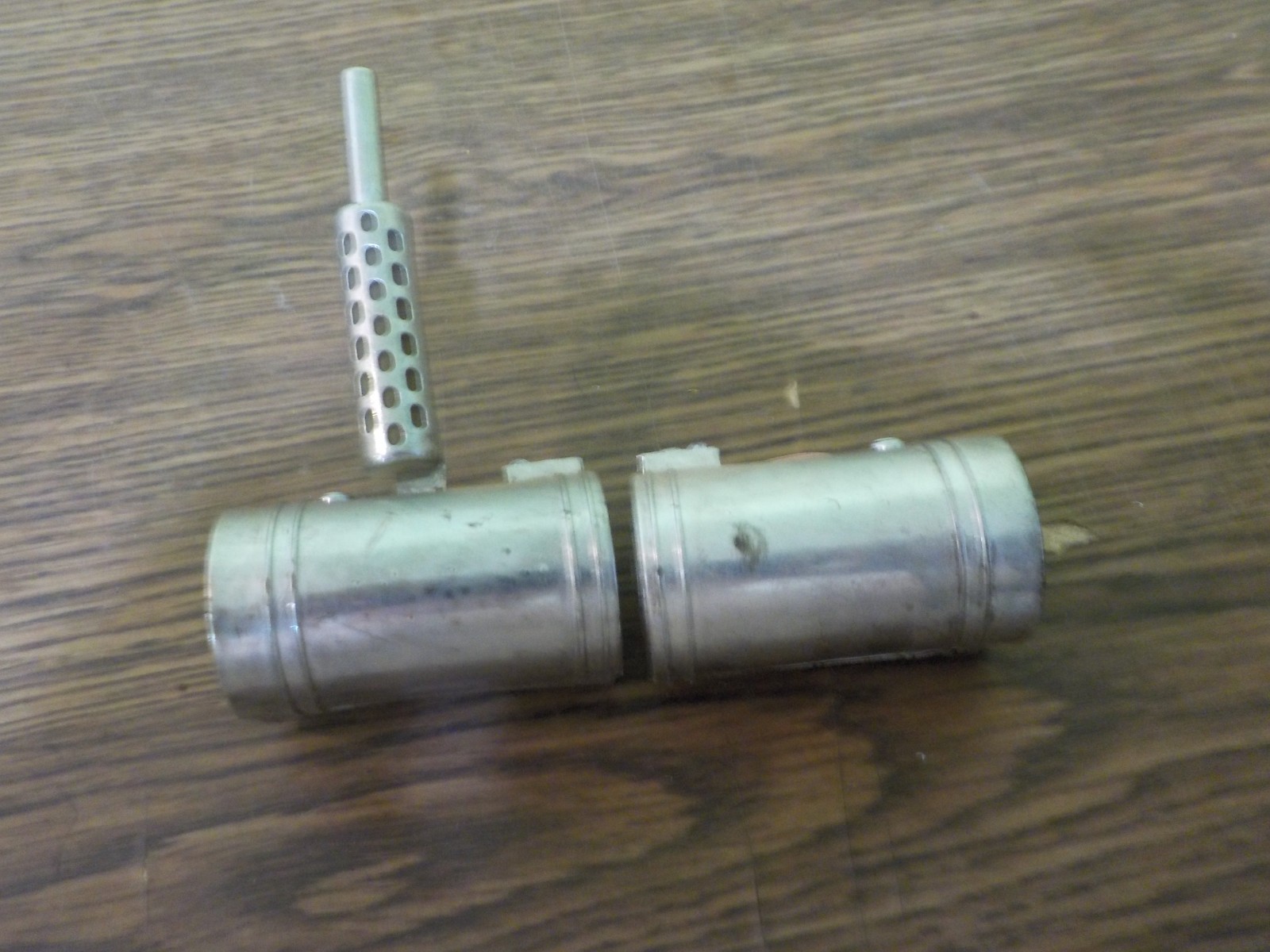vintage ertl international truck set of 2 fuel tank 1 smoke stack for parts