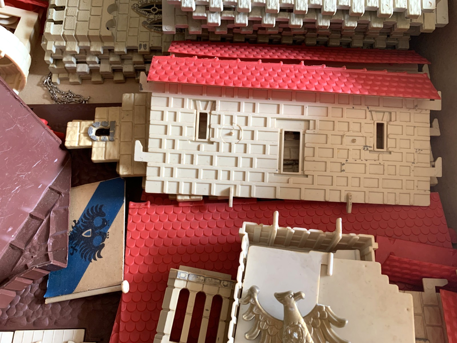 VINTAGE JEAN HOEFLER NO 531 KING ARTHUR’S CASTLE PLAYSET RARE AS-IS NOT COMPLETE