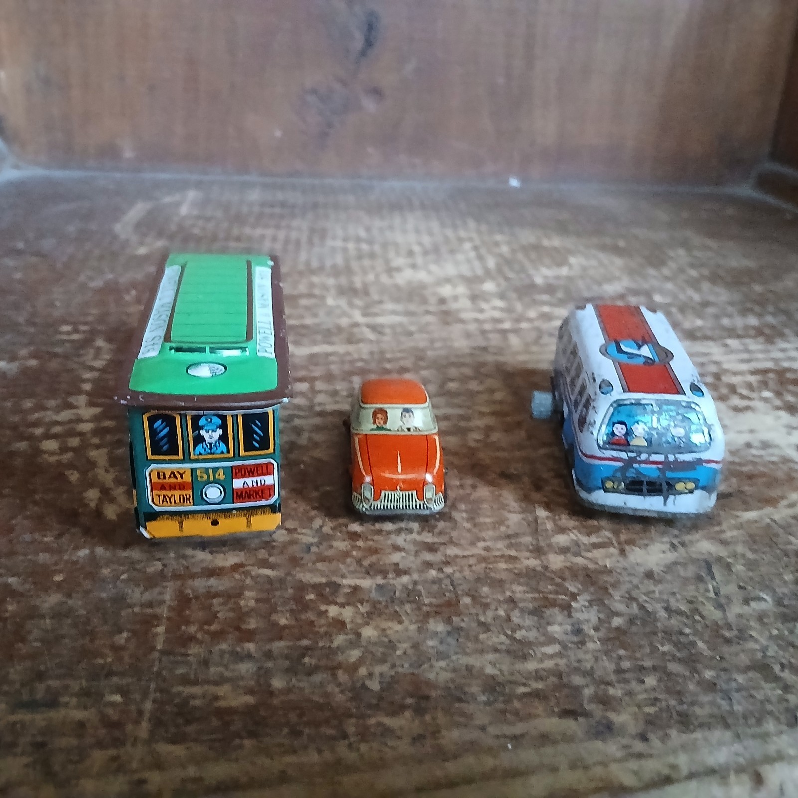 VTG KANTO MADE IN JAPAN TIN LITHO TOYS BUS,CAR, & TROLLEY MIXED SCALES IUC