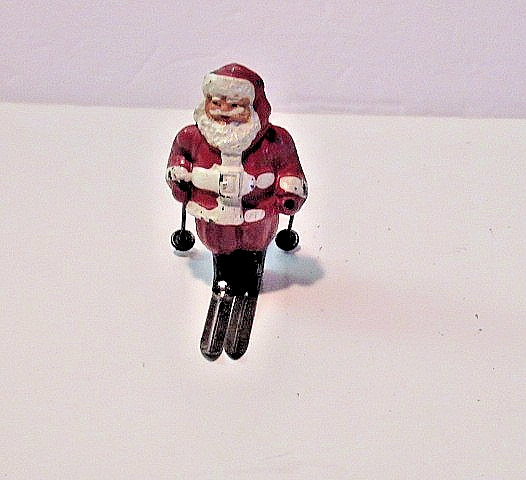 BARCLAY Santa Claus Lead Figure w/ Skis Made in USA 3″ Tall Toy Figurine-VTG