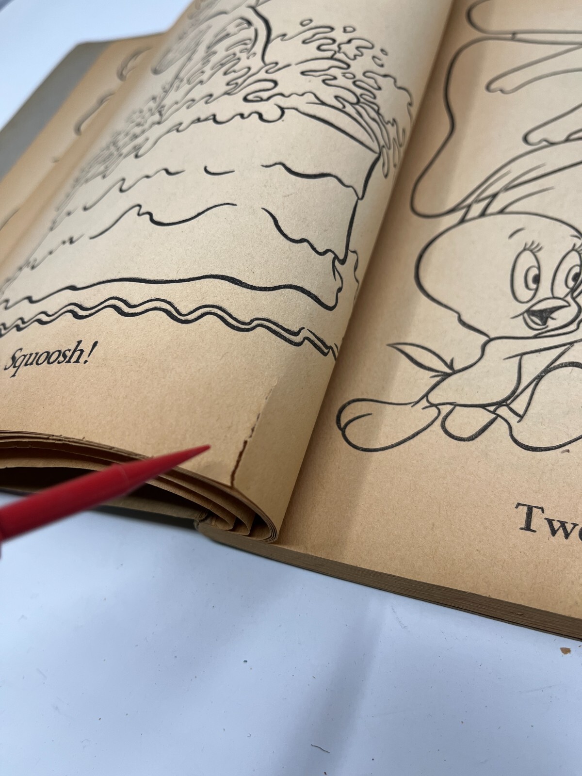 Bugs Bunny Coloring Book Warner Bros. With Vtg 1950s With No. 16 Crayola Crayons