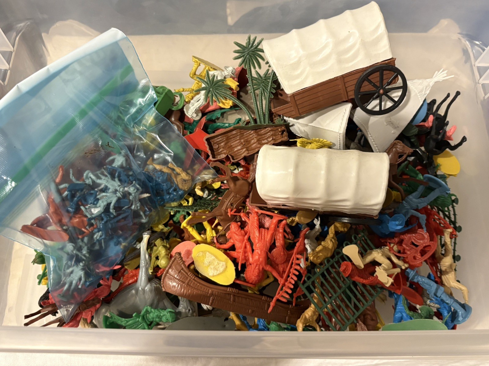 Lot Of Plastic Cowboys & Indians Horses and Tents