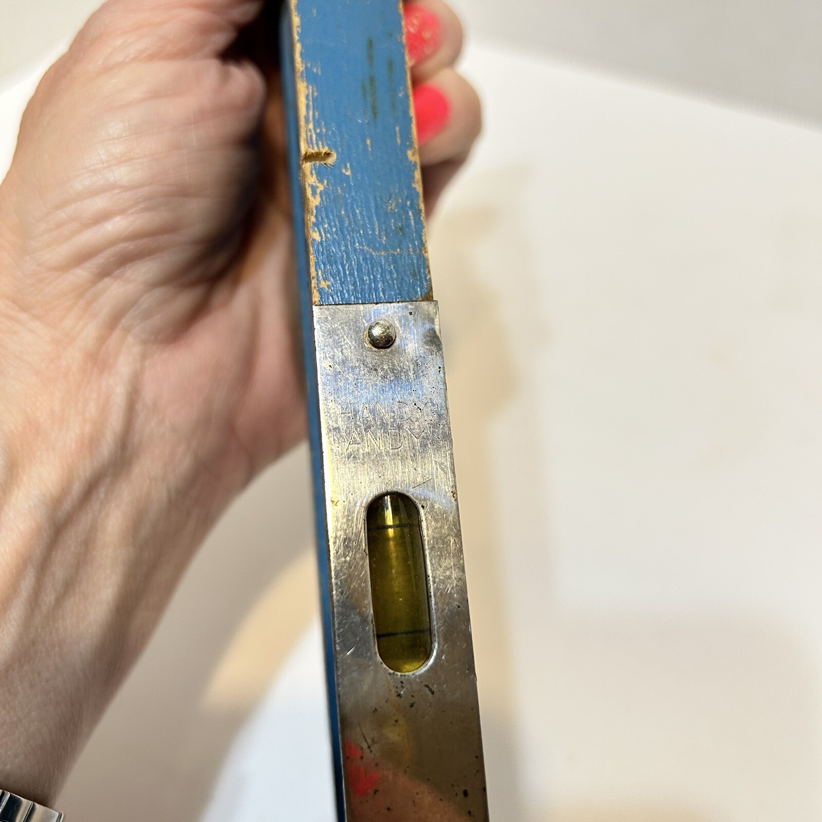 Vintage Handy Andy Blue Wooden Level Glass Bubble Metal Guard Tool 12 x 1.75″