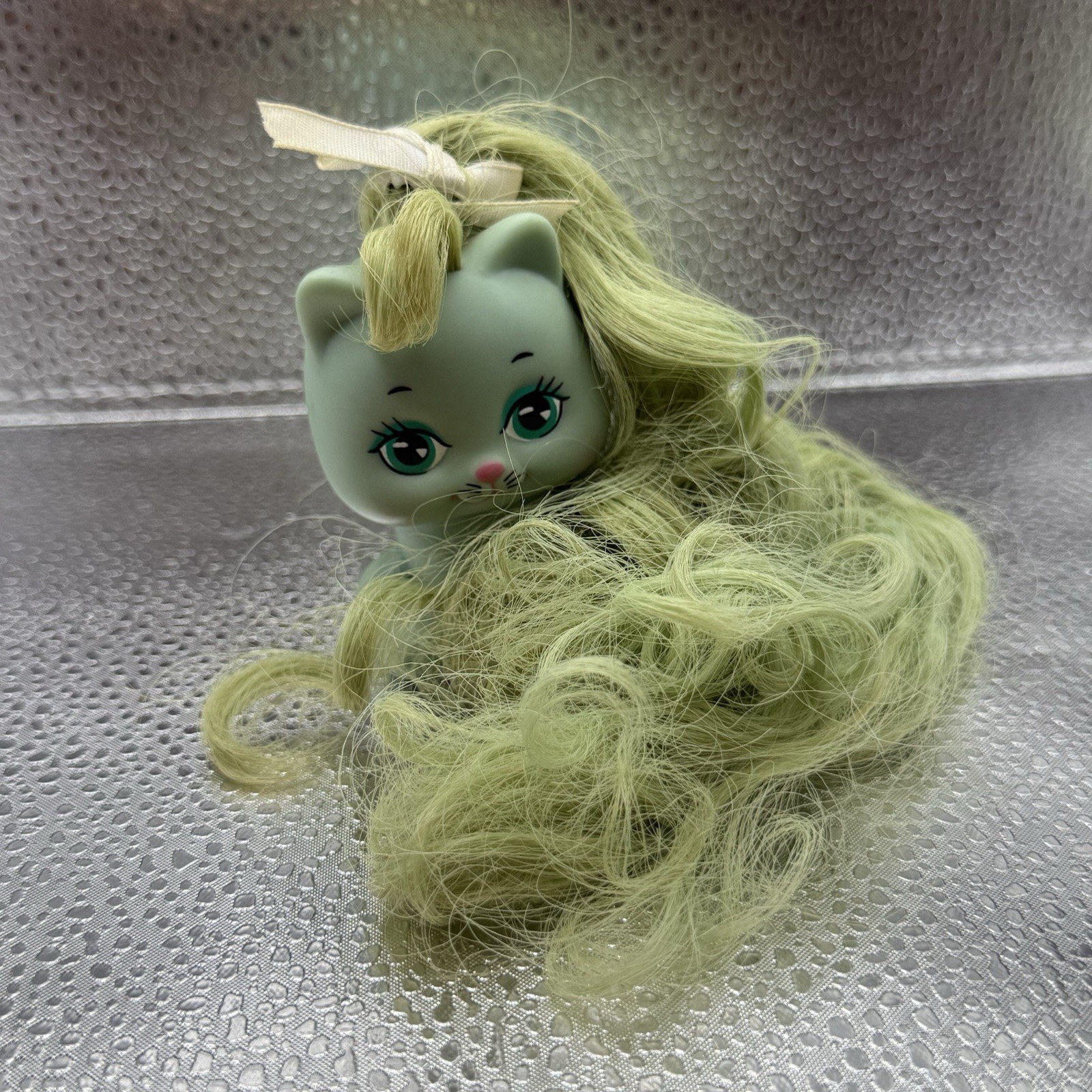 Hasbro My Little Pretties Pretty Kitty Doll Pet, Curly Kittens, Turquoise RARE