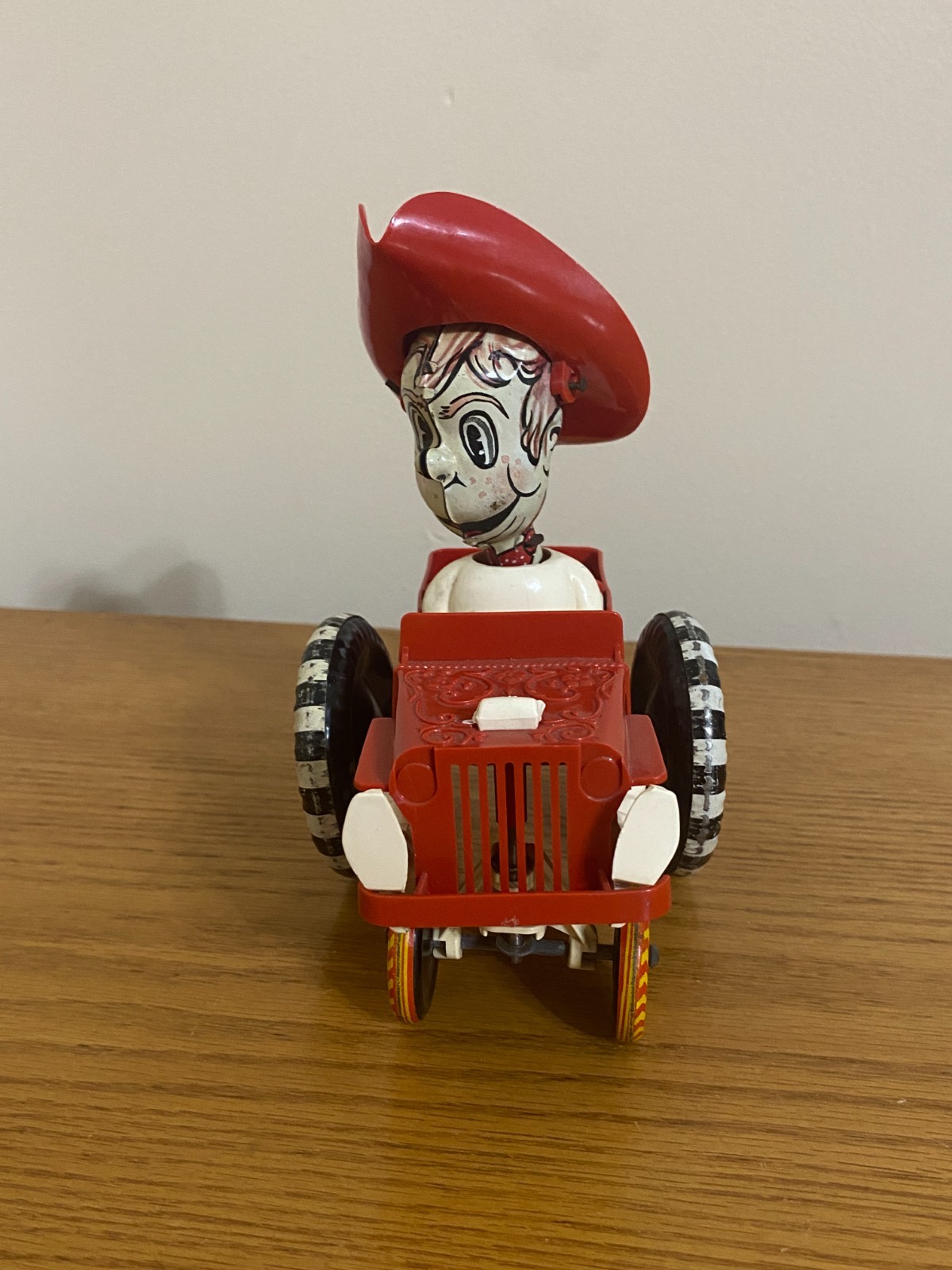 Vintage Marx Rodeo Joe Wind Up Crazy Jeep NA-47