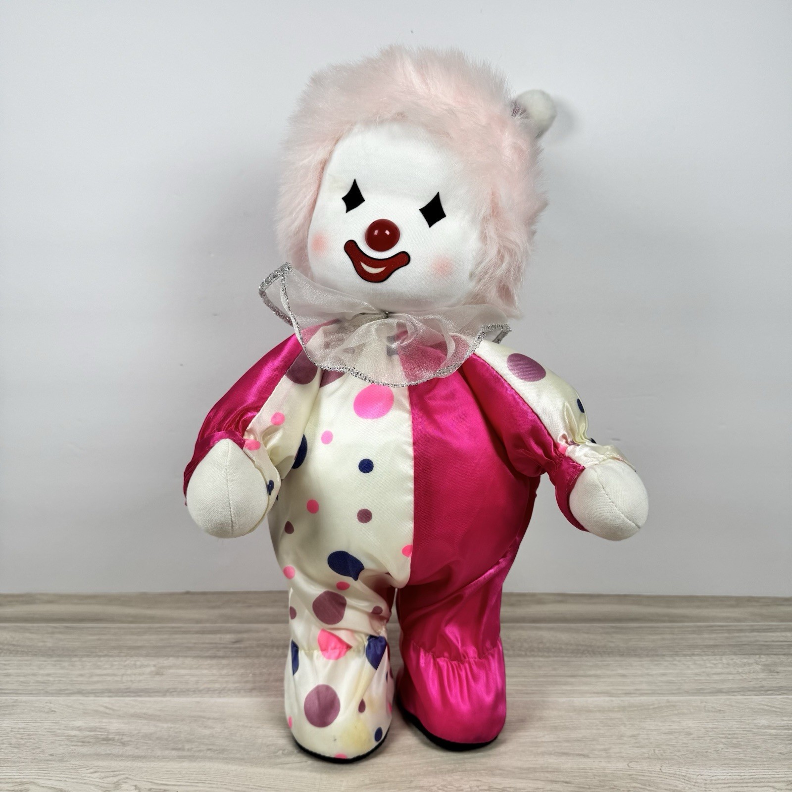 Rare large Vintage 80’s Poter toys wind up musical Pink And White Polkadot Clown