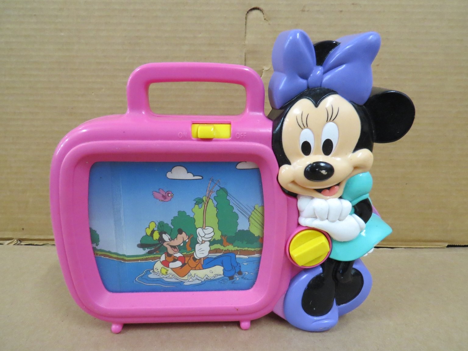 Disney Minnie Mouse Wind Up TV Viewer Toy Animated Pink TESTED WORKS