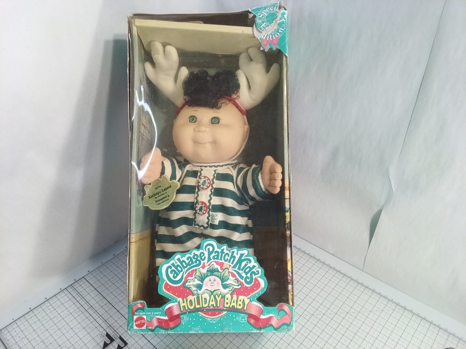 Vintage Cabbage Patch Kids Holiday Baby Kathryn Laurel Special Edition Doll 12″
