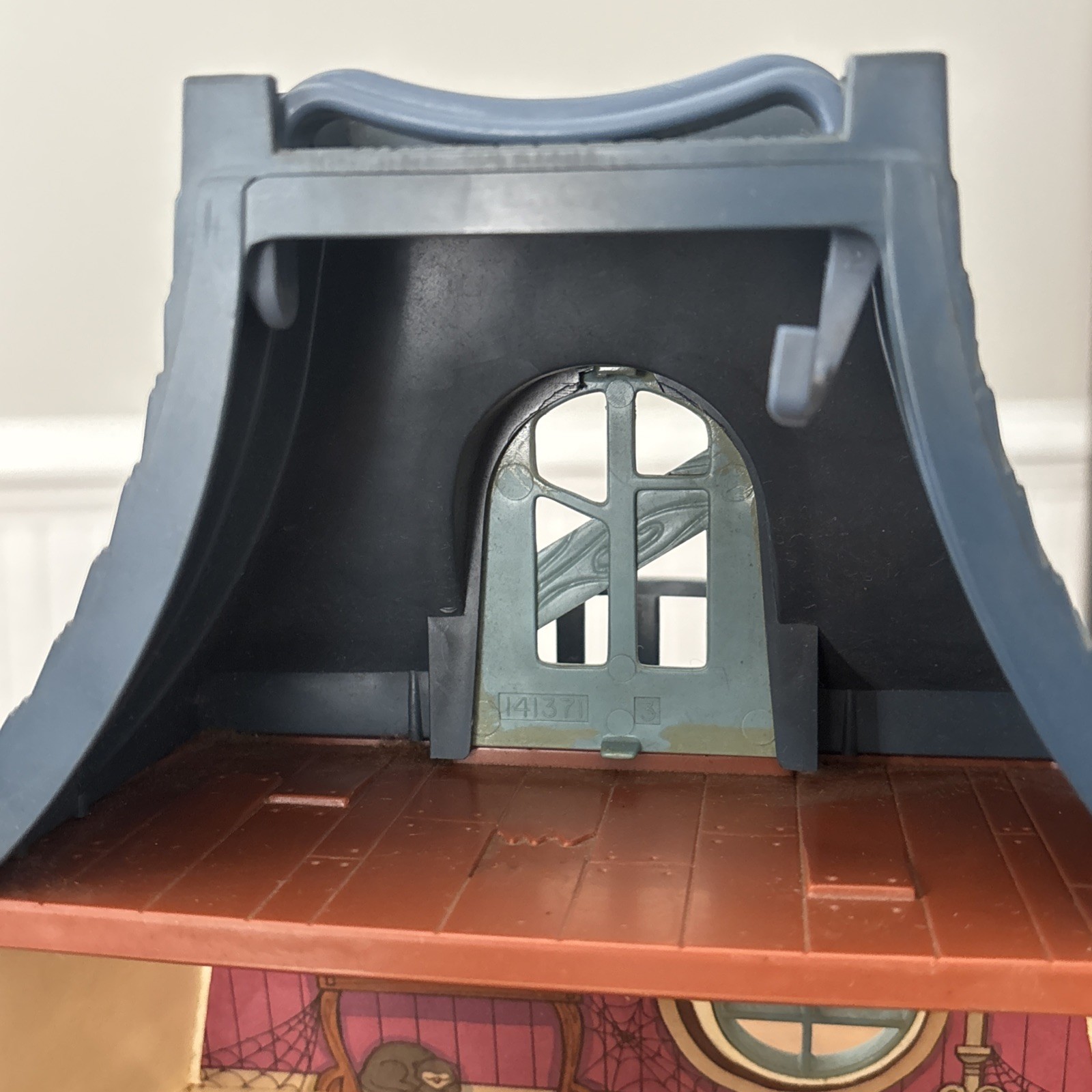 Vintage 1976 Hasbro Weebles Haunted House
