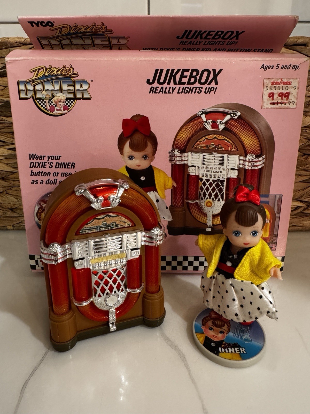 Dixie’s Diner Light Up Juke Box Playset By TYCO Industries 1989