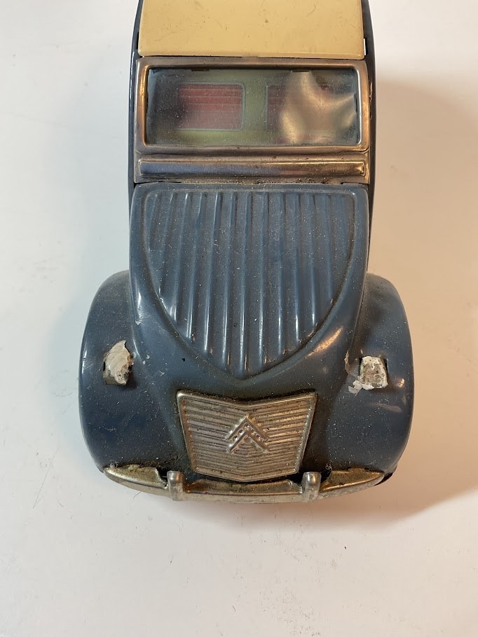 VTG FRENCH CITROEN 2CV 196 CAR TIN FRICTION TOY DAIYA JAPAN
