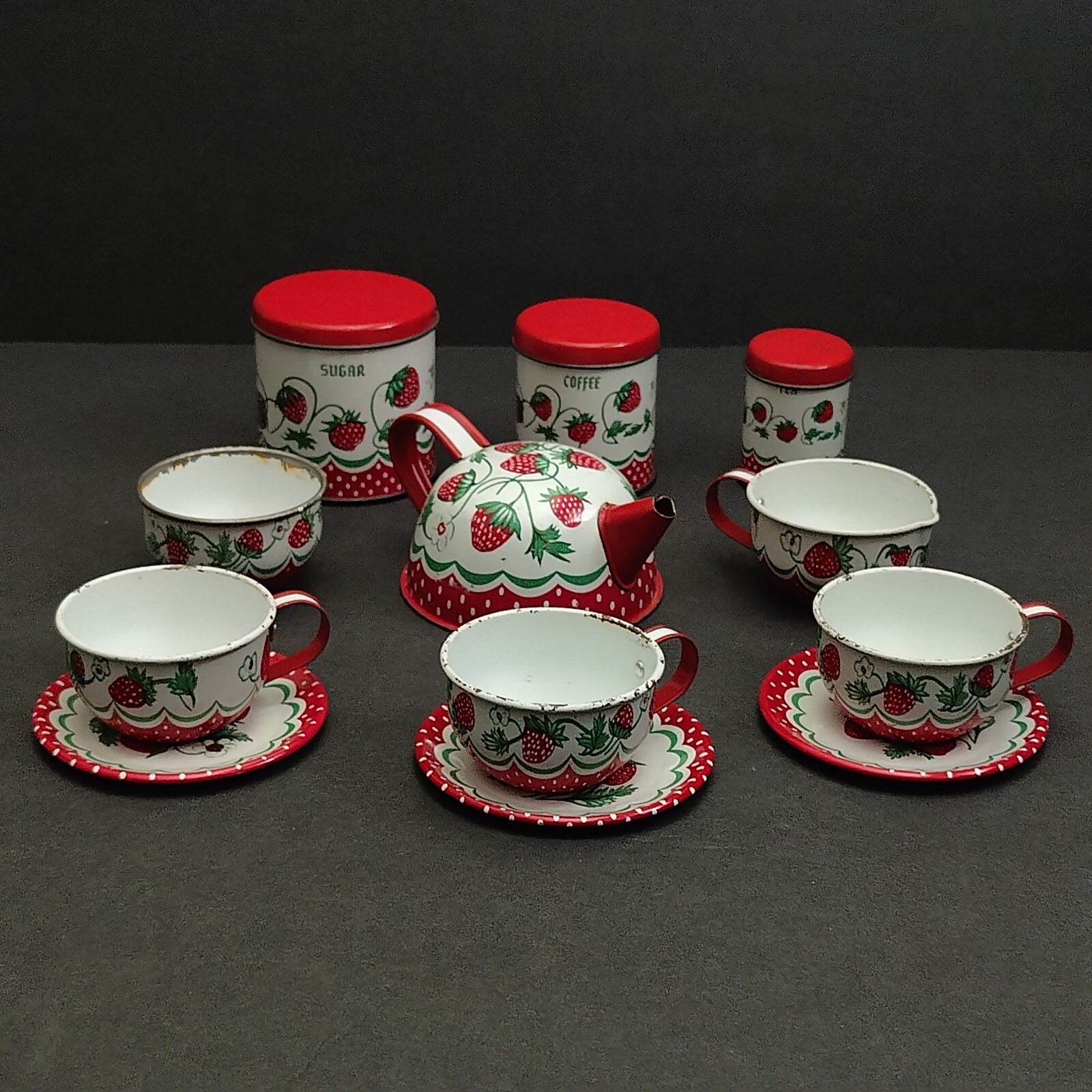 Wolverine Strawberries Tin Toy Childs Tea Pot Canisters Plates Cups 15 Piece Set