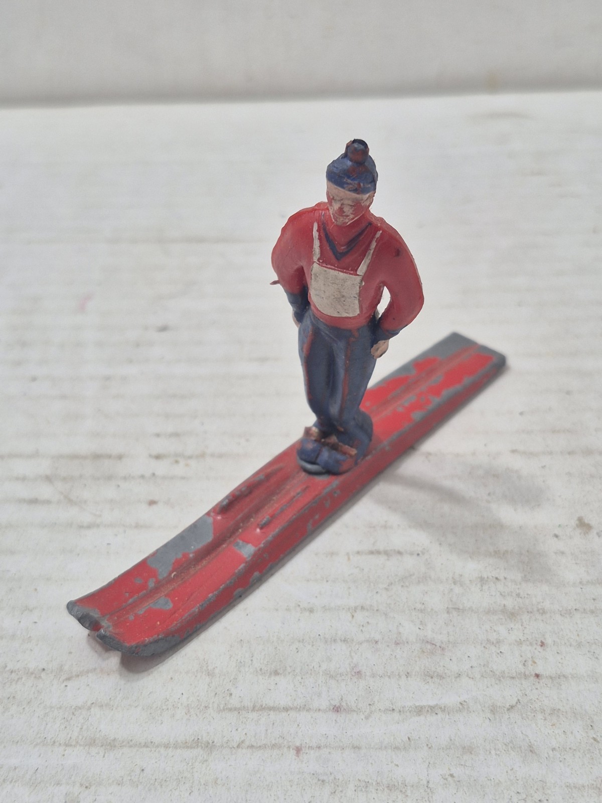 Vintage Antique Ski Jumper Toy Rubber Figure & Metal/Lead Ski’s Skiing Skier WOW