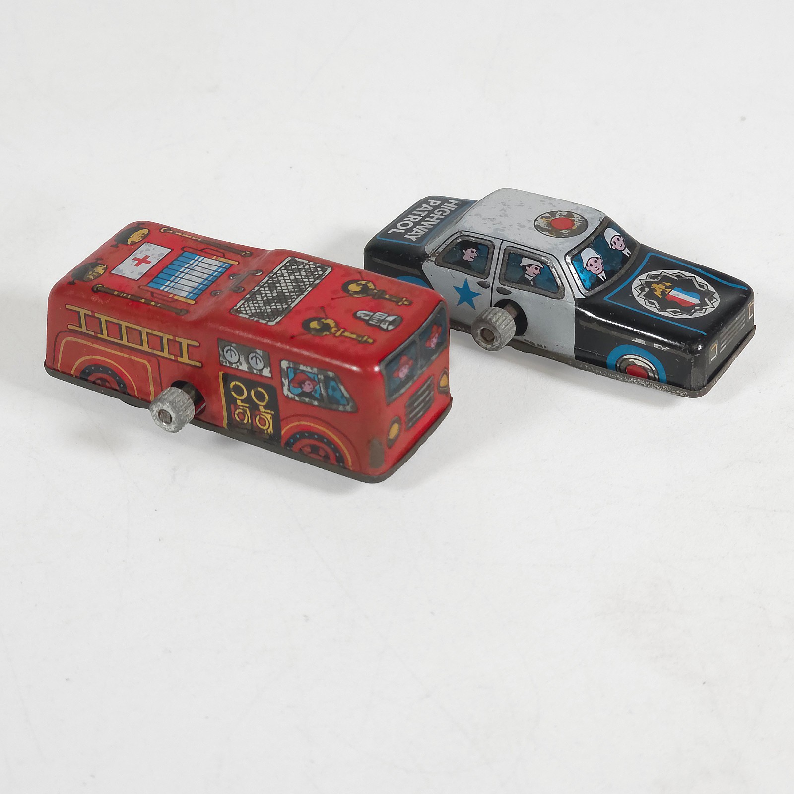 Tin • Lot of 2 • Fire Engine & Police Car • Kanto Made in Japan • 2″ Wind-up