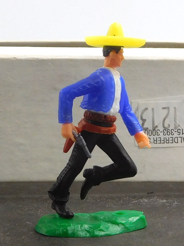 Elastolin 54mm Swoppet Mexican Running with a Pistol