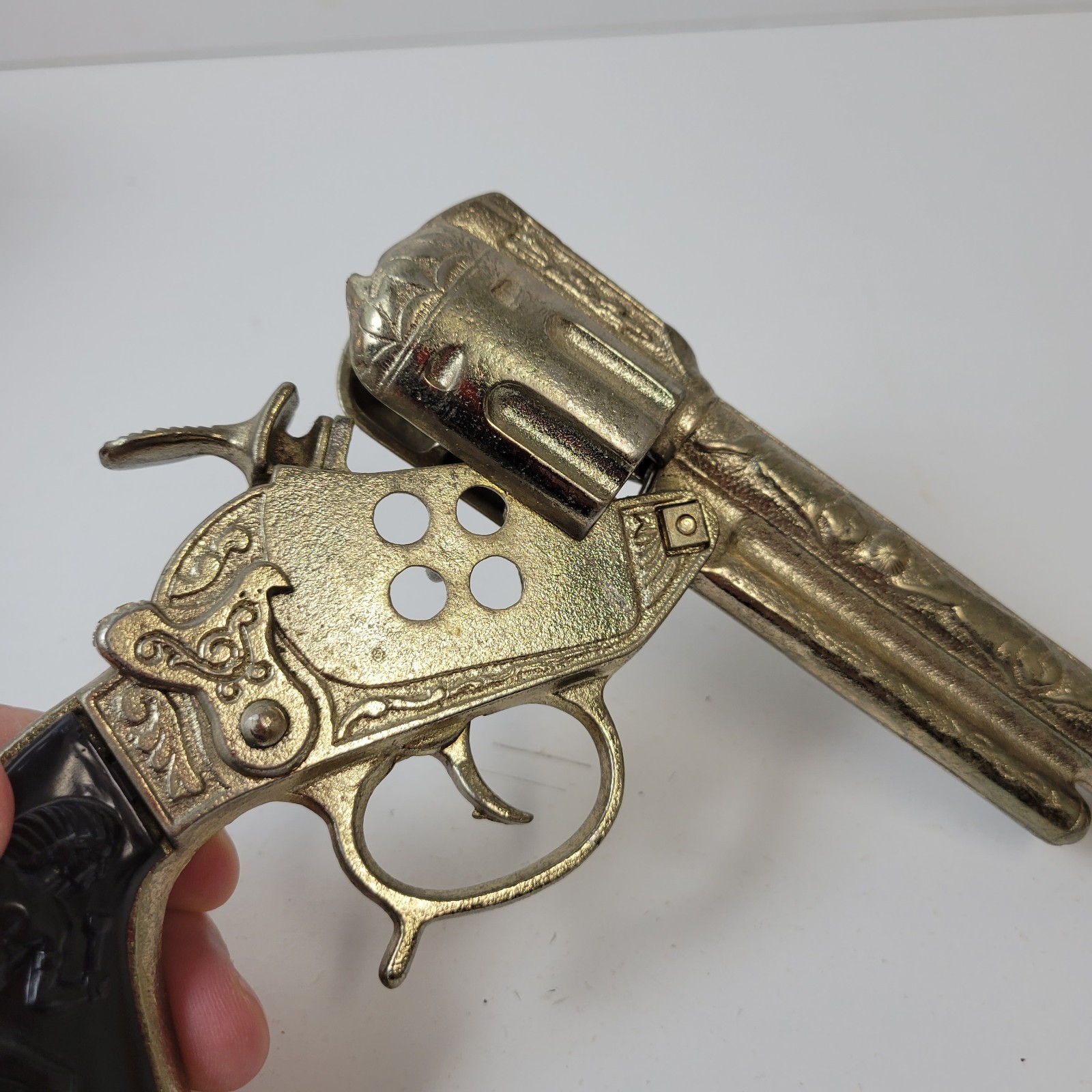 * 1 Star Rare Gold Finish W/ Black Grips 1940 Stevens Cowboy King Cap Gun C25.1