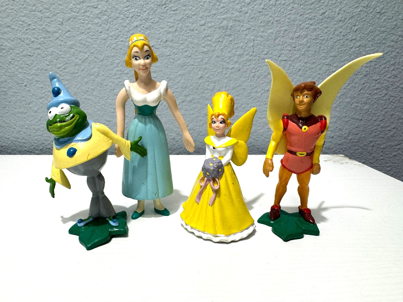 Vintage Don Bluth Thumbelina Figures Lot of 4 1994 Dakin Animated Movie Rare