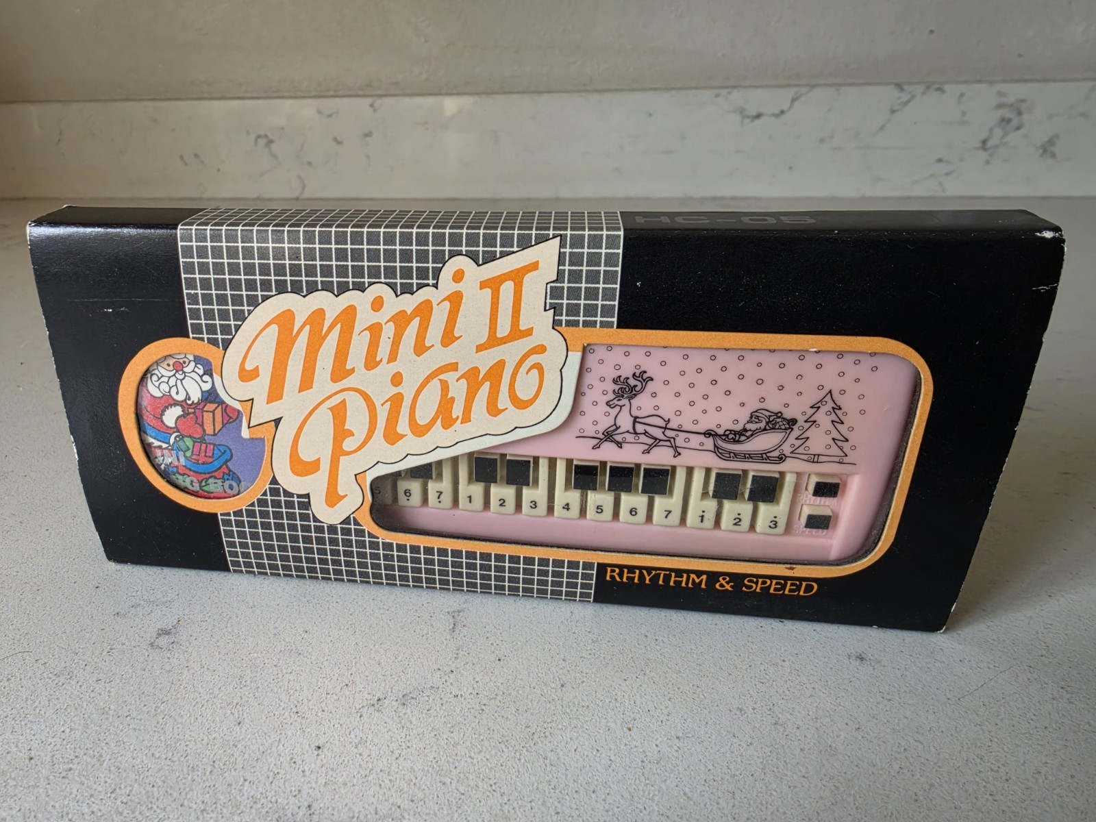 Vintage Electron Echo Mini Piano HC-05 Pink Original Box W/Xmas Music EUC