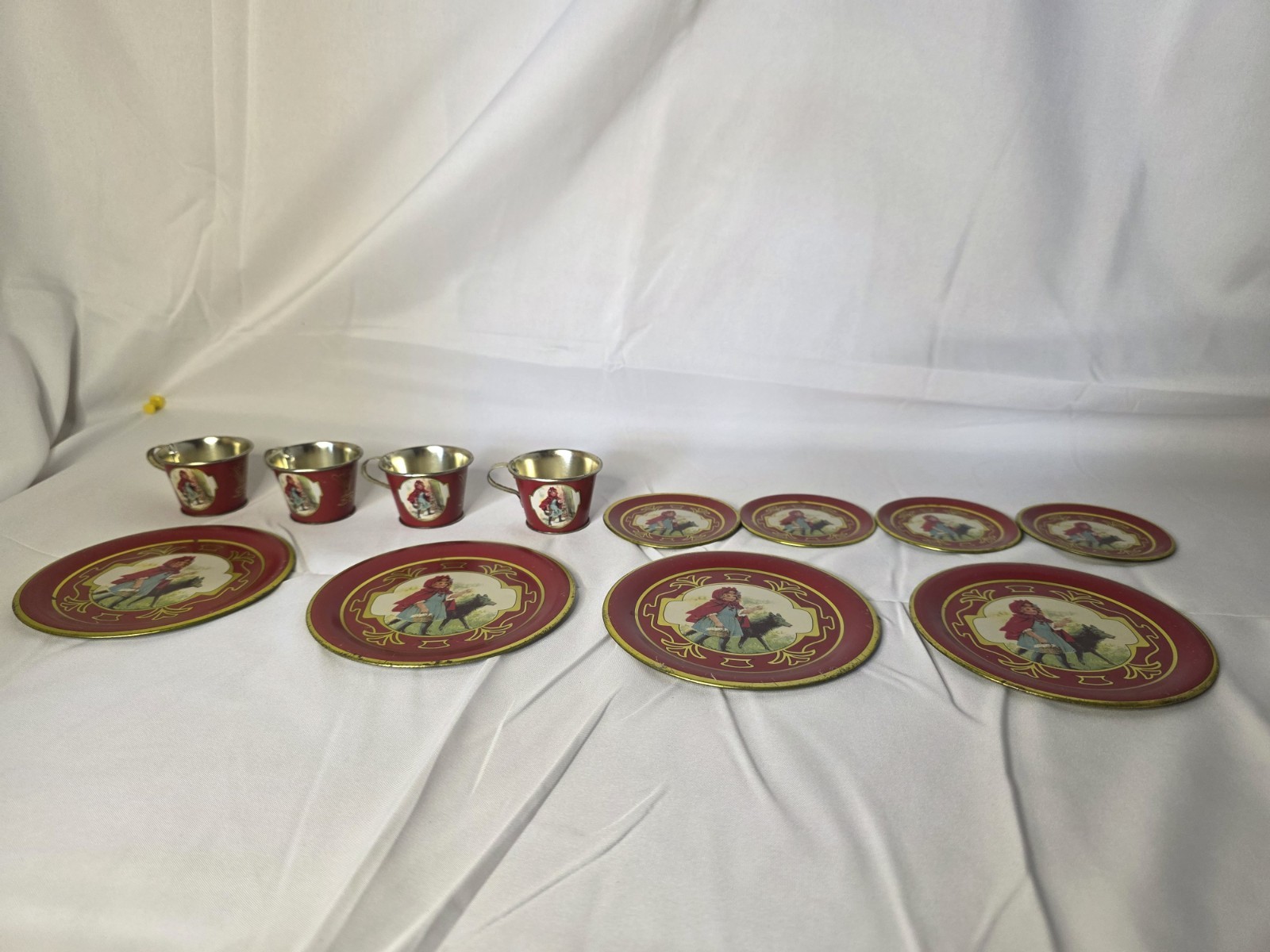 Little Red Riding Hood Tea Set