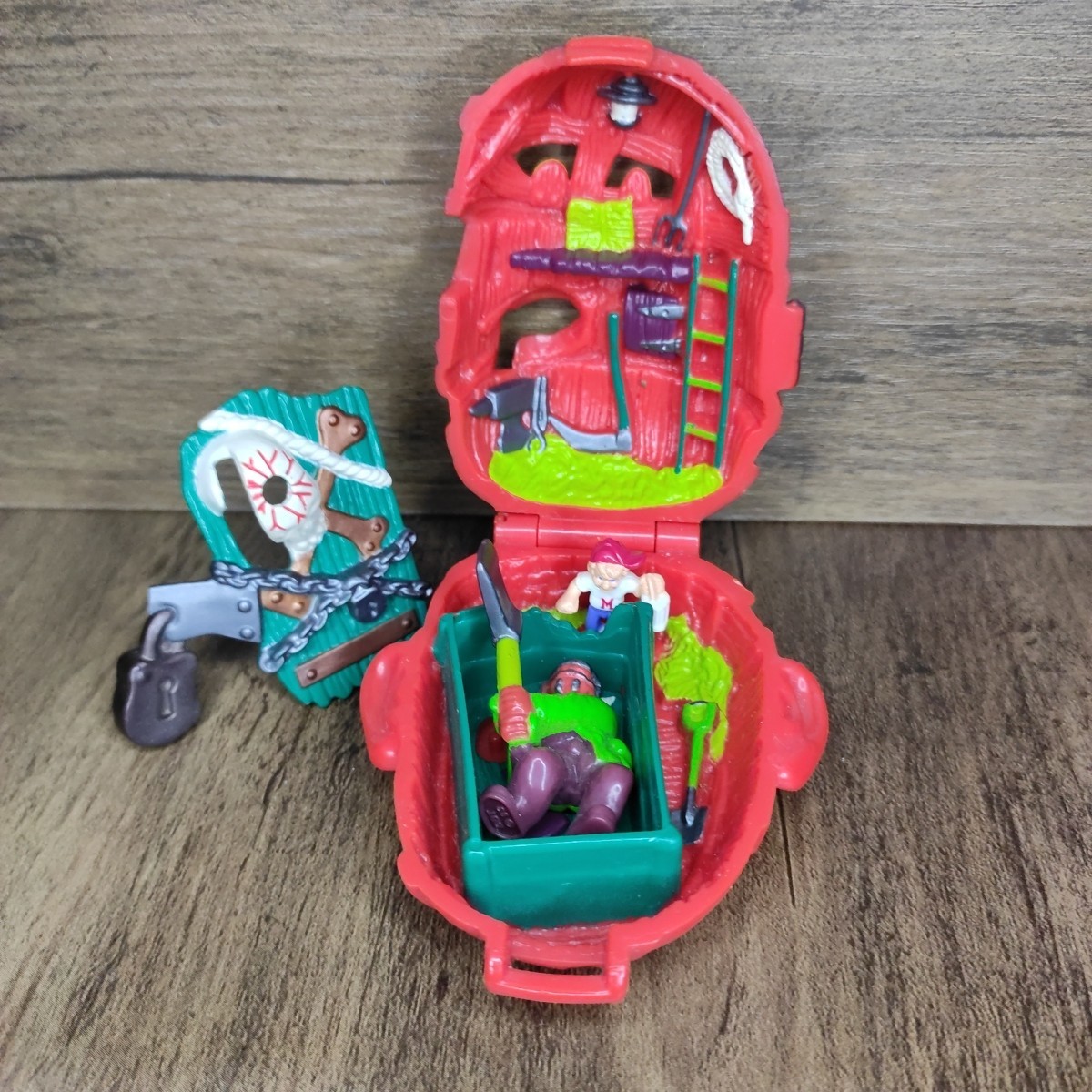 Vintage Bluebird Toys – Mighty Max – Horror Head – Lock Jaw – 100% COMPLETE