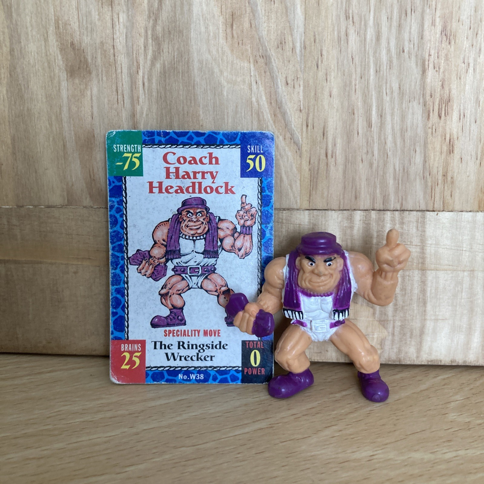 Monster Wrestlers in My Pocket with Grapple Card Coach Harry Headlock (W38).