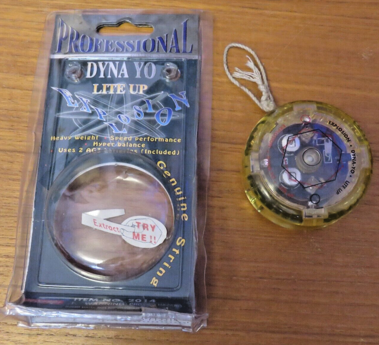 Vintage DYNA-YO Professional Explosion Trans-Yellow YoYo Peterkin Professional