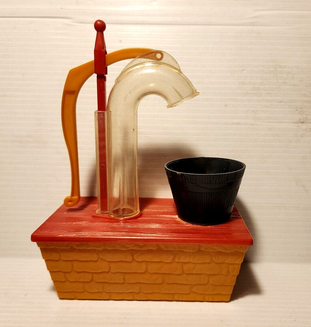 Vintage 1950’s Bubblegum Machine Play Kid’s Pump Toy by Tarco Toy Chicago NO BOX