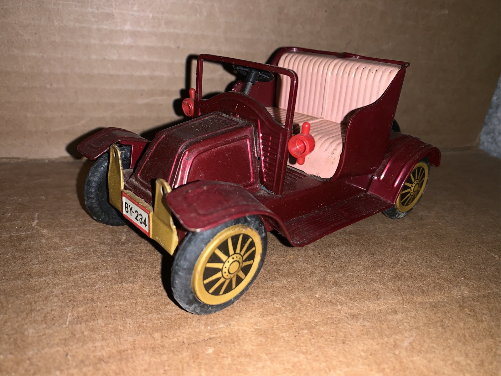 Vintage Japan Tin Toy Friction Car By-234