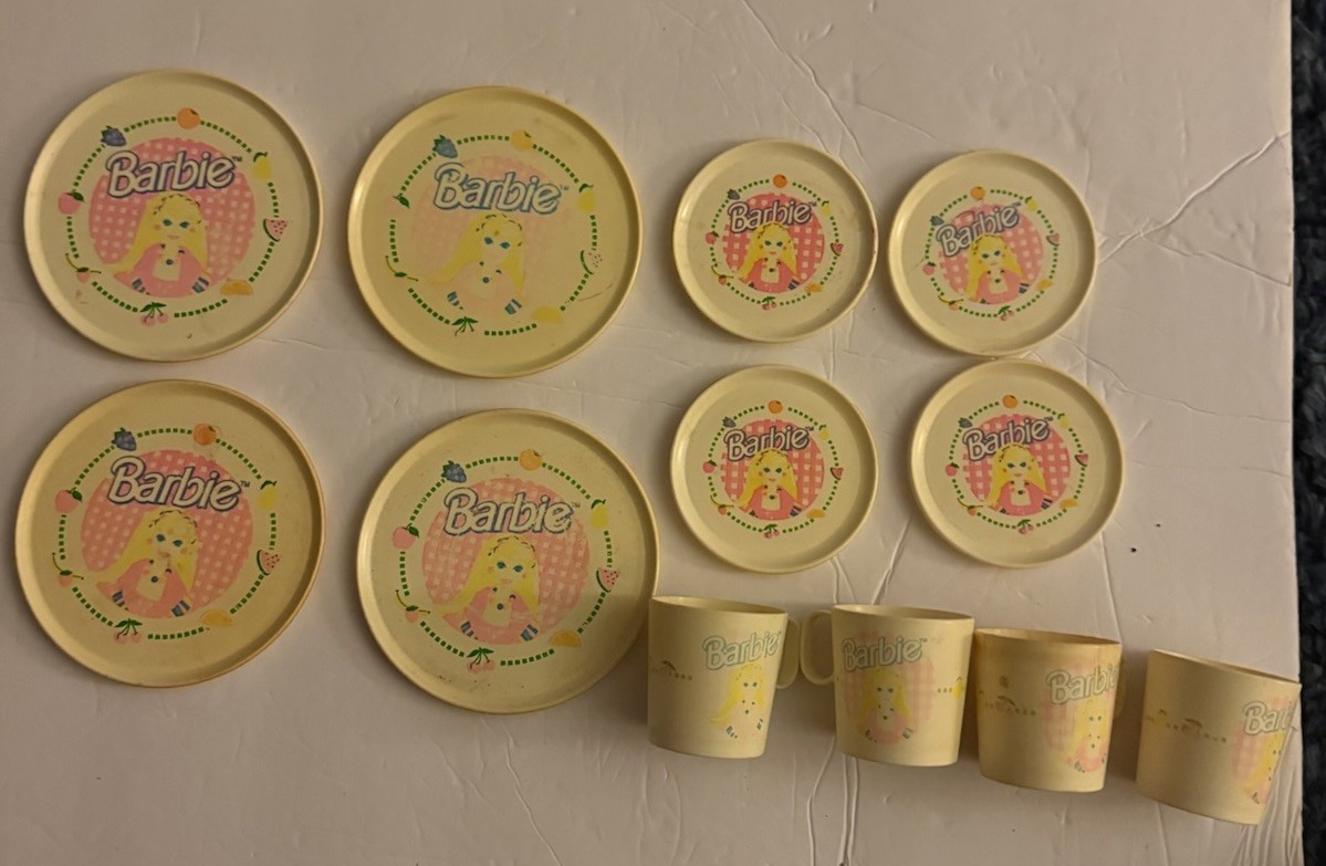 Vintage Plastic Chilton Barbie 12 Piece Tea Set – Fair Condition – Pink White