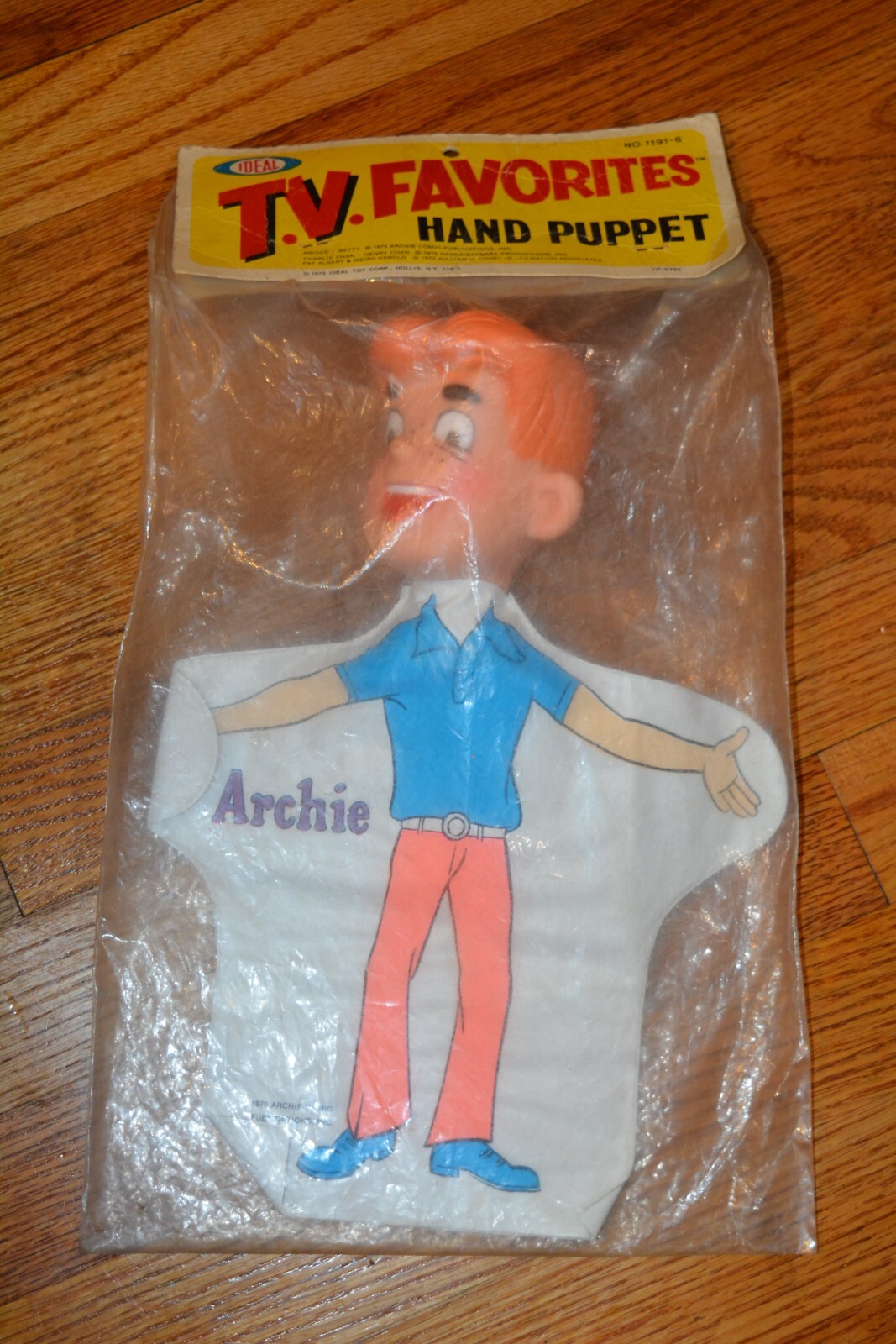 1973 “ARCHIE” Orig. Comic IDEAL TV FAVORITES HAND PUPPET SEALED
