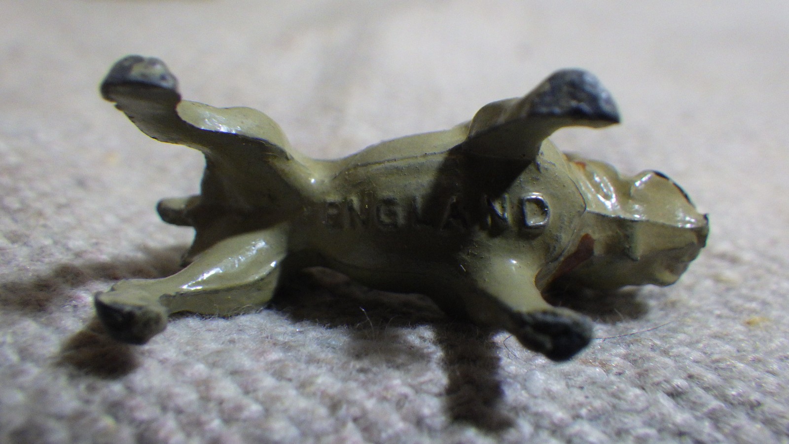 John Hill Lead Johillco made in England English bulldog green doghouse miniatur
