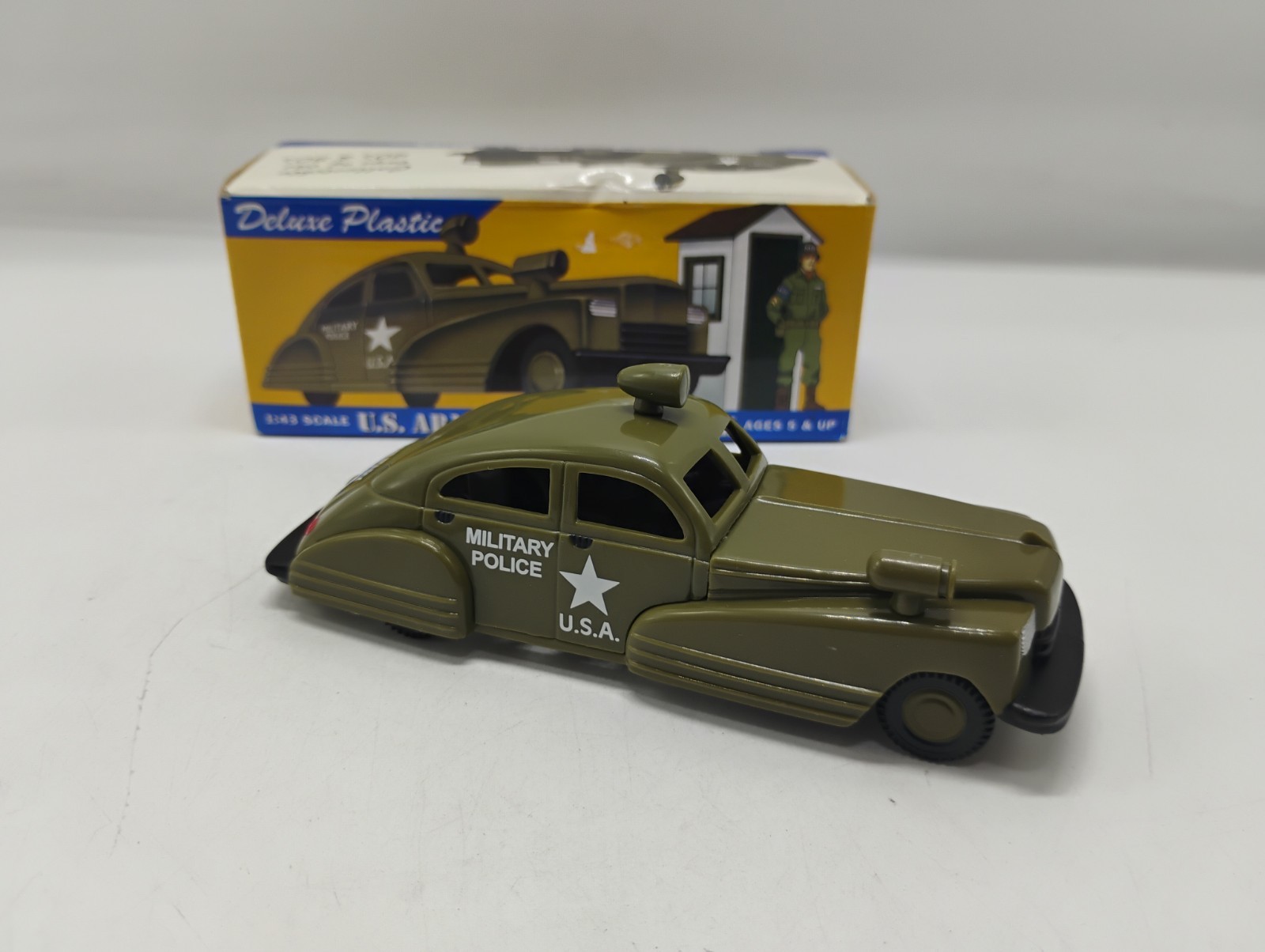 Dimestore Dreams 1:43 Scale U.S. Army Military Police Deluxe Plastic Collectible