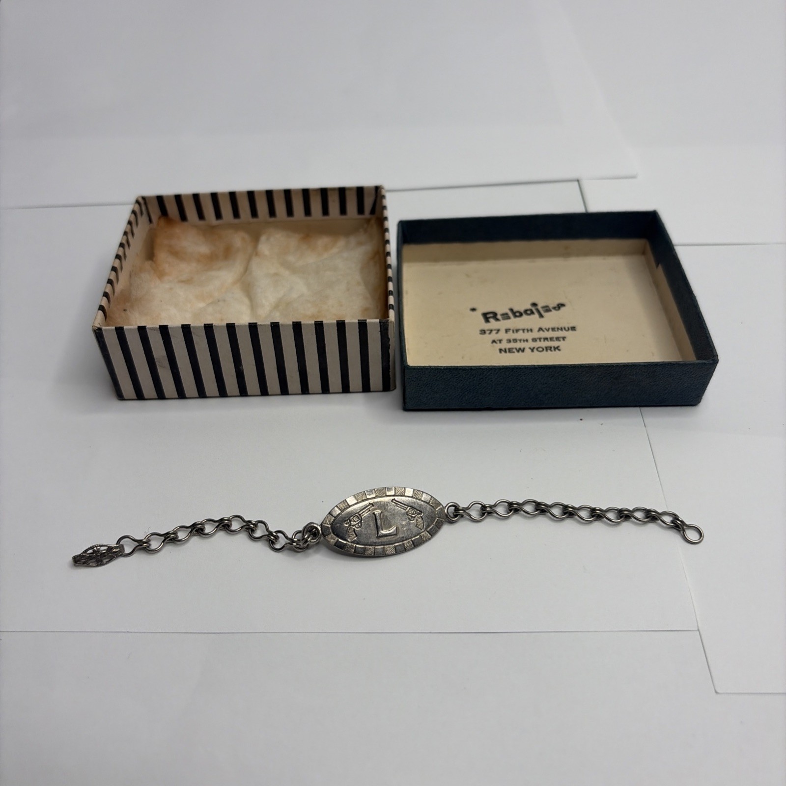 1947 TOM MIX Initial “L” IDENTIFICATION BRACELET Ralston Cereal Radio Premium