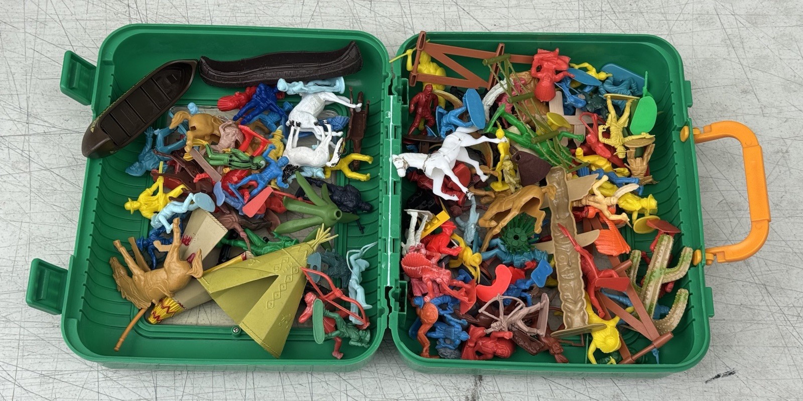 VINTAGE Lido MARX Toys Western Cowboy Indians & Accessories horses painted Pcs.