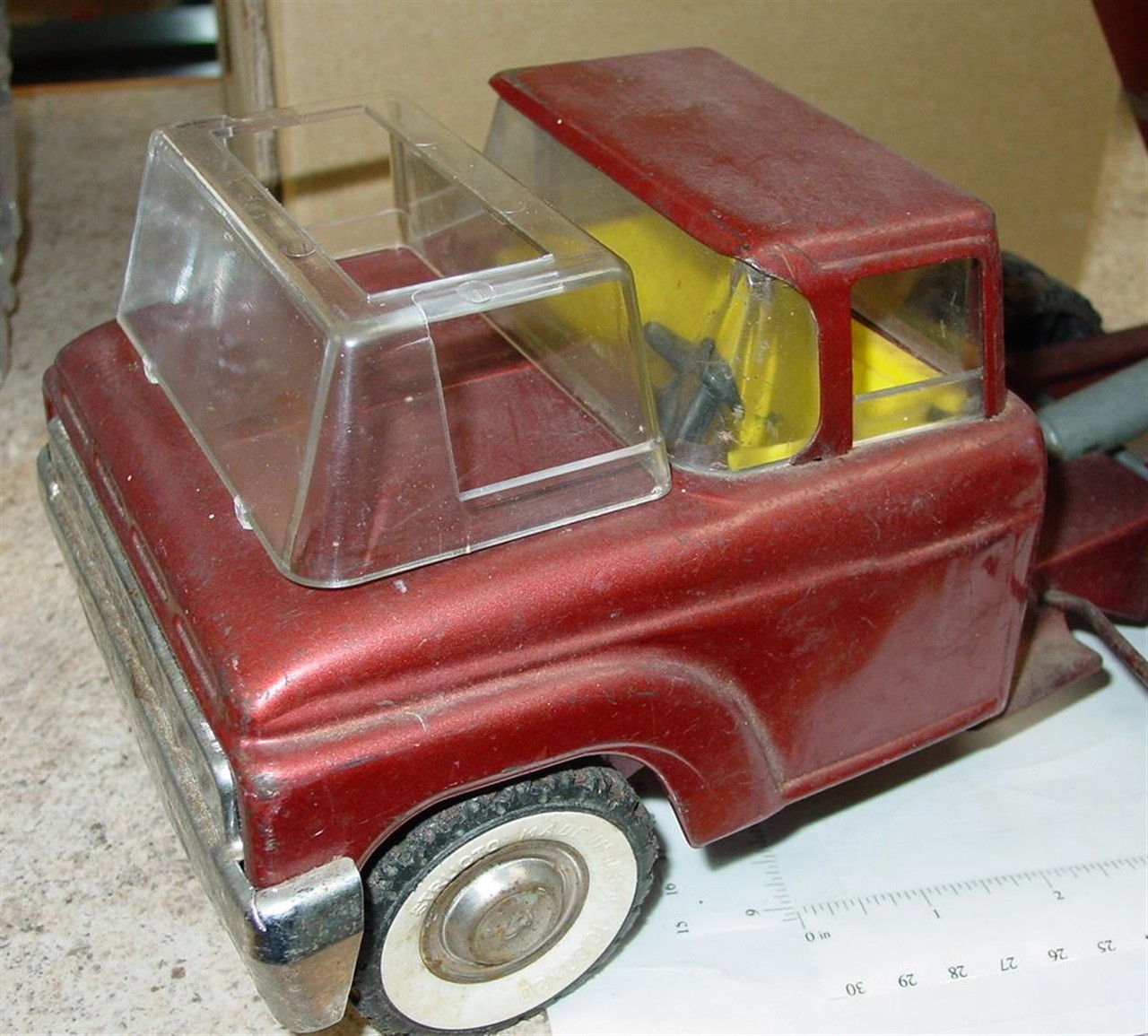Structo Plastic 60’s Full Cab Windshield Replacement Toy Part STP-022