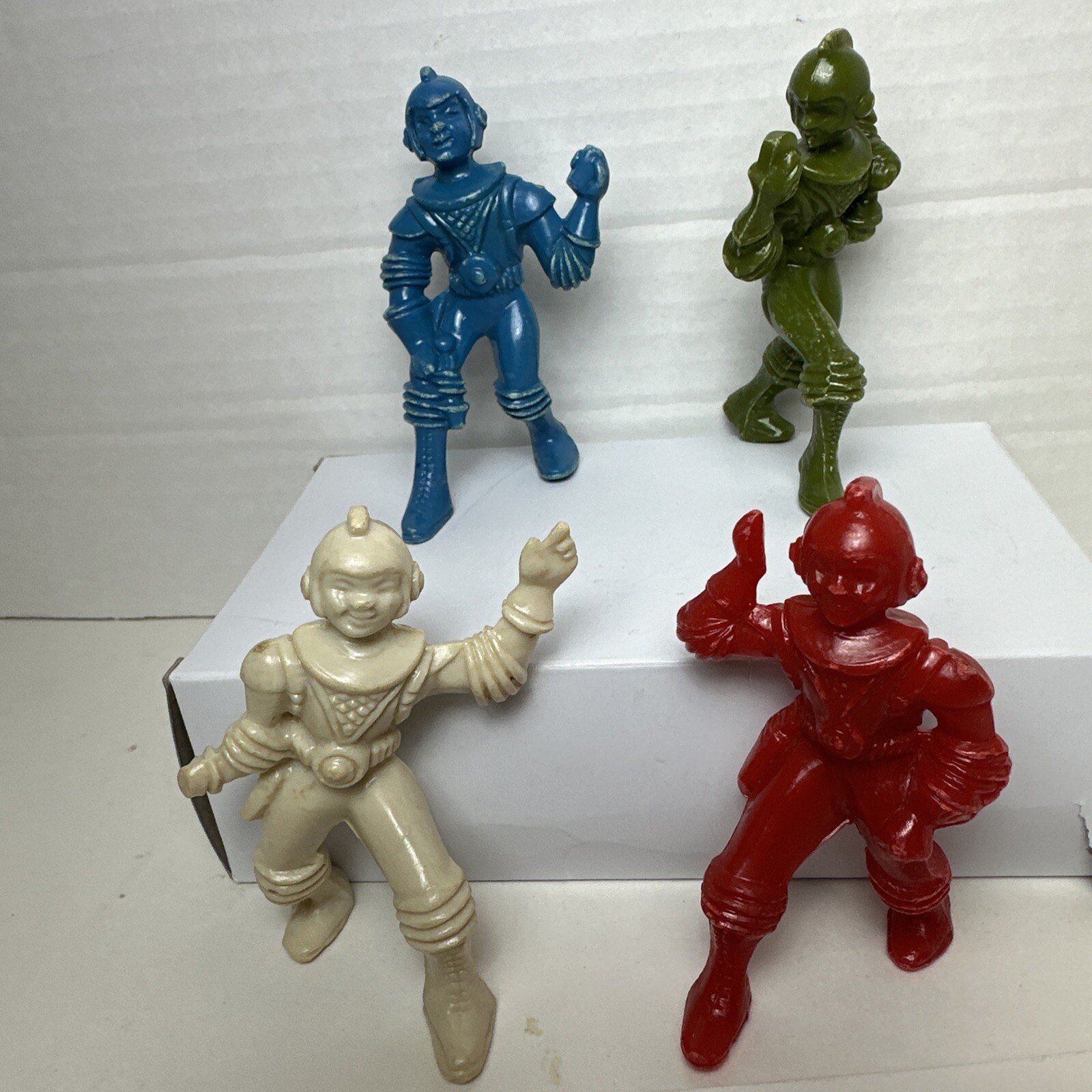 Vtg Lot Ajax Archer 1950’s Hard Plastic Futuristic Spaceman Astronaut 4 Figures
