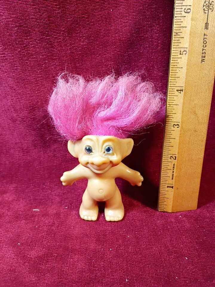mystery troll no mark to identify pink hair someone cut 4.5 in tall