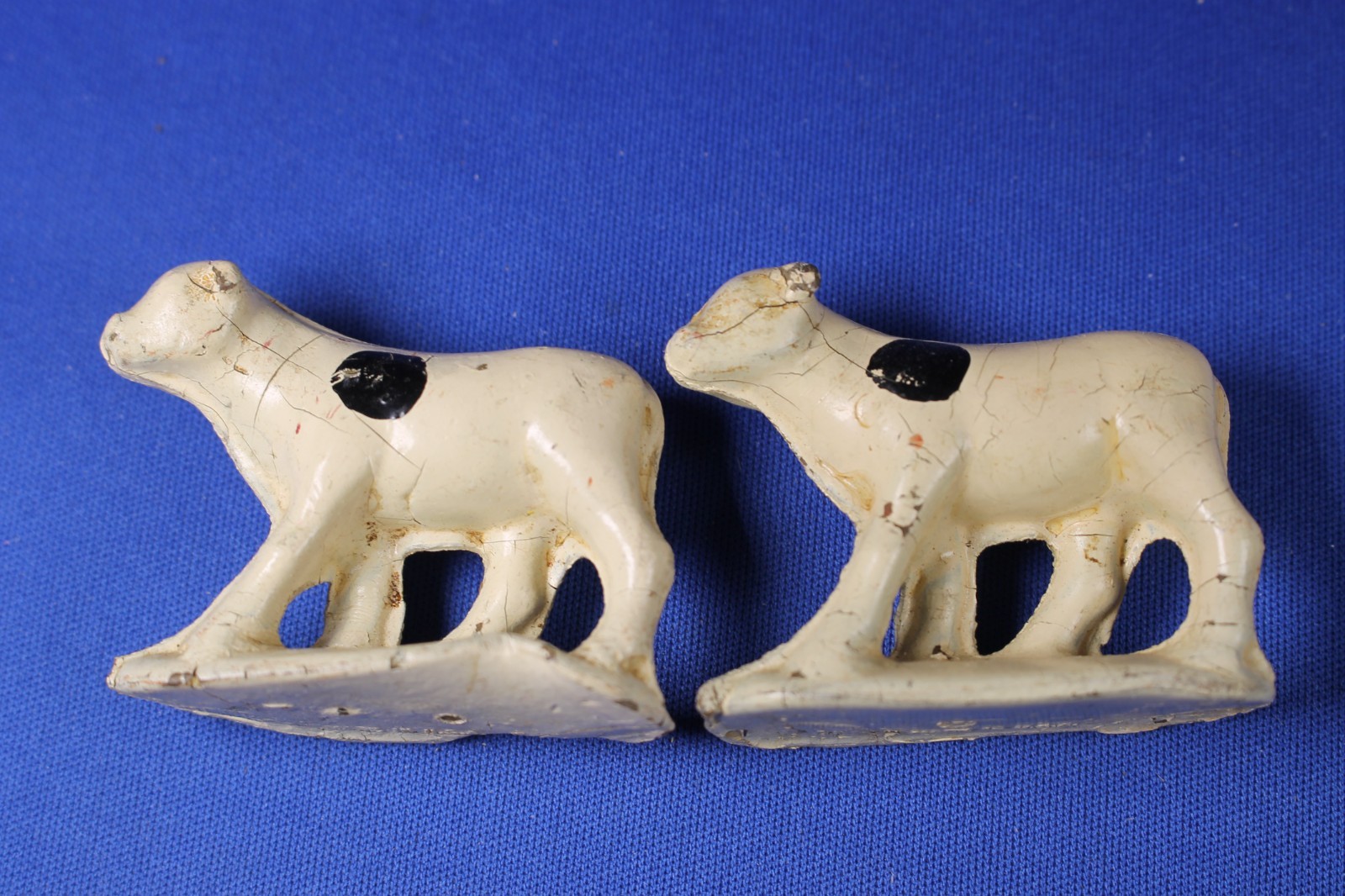 Standard Gauge Prewar Composite Farm Animals (5) – Good Condition