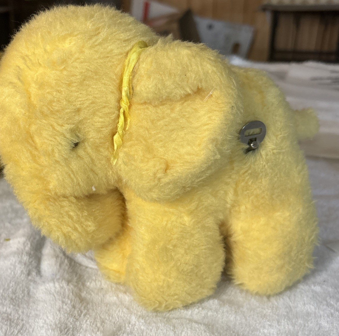 Vintage Gund Yellow Elephant Wind Up Music Works