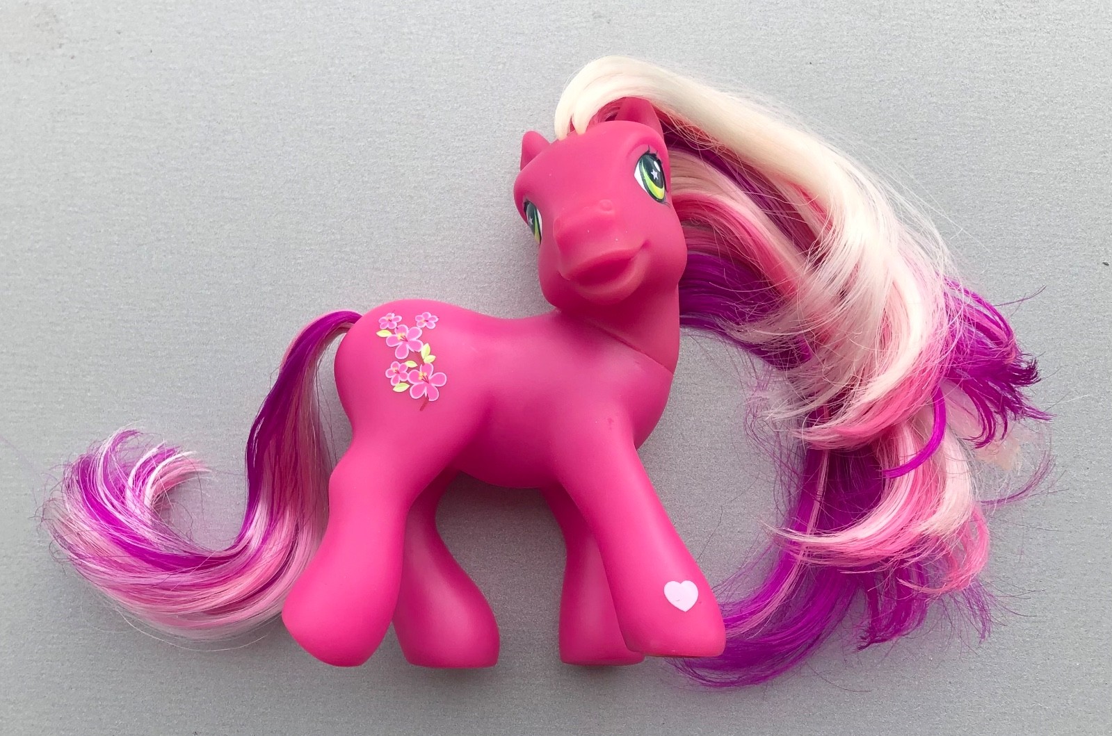 Vintage Hasbro G3 MLP My Little Ponies CHERRY BLOSSOM Pony Toy