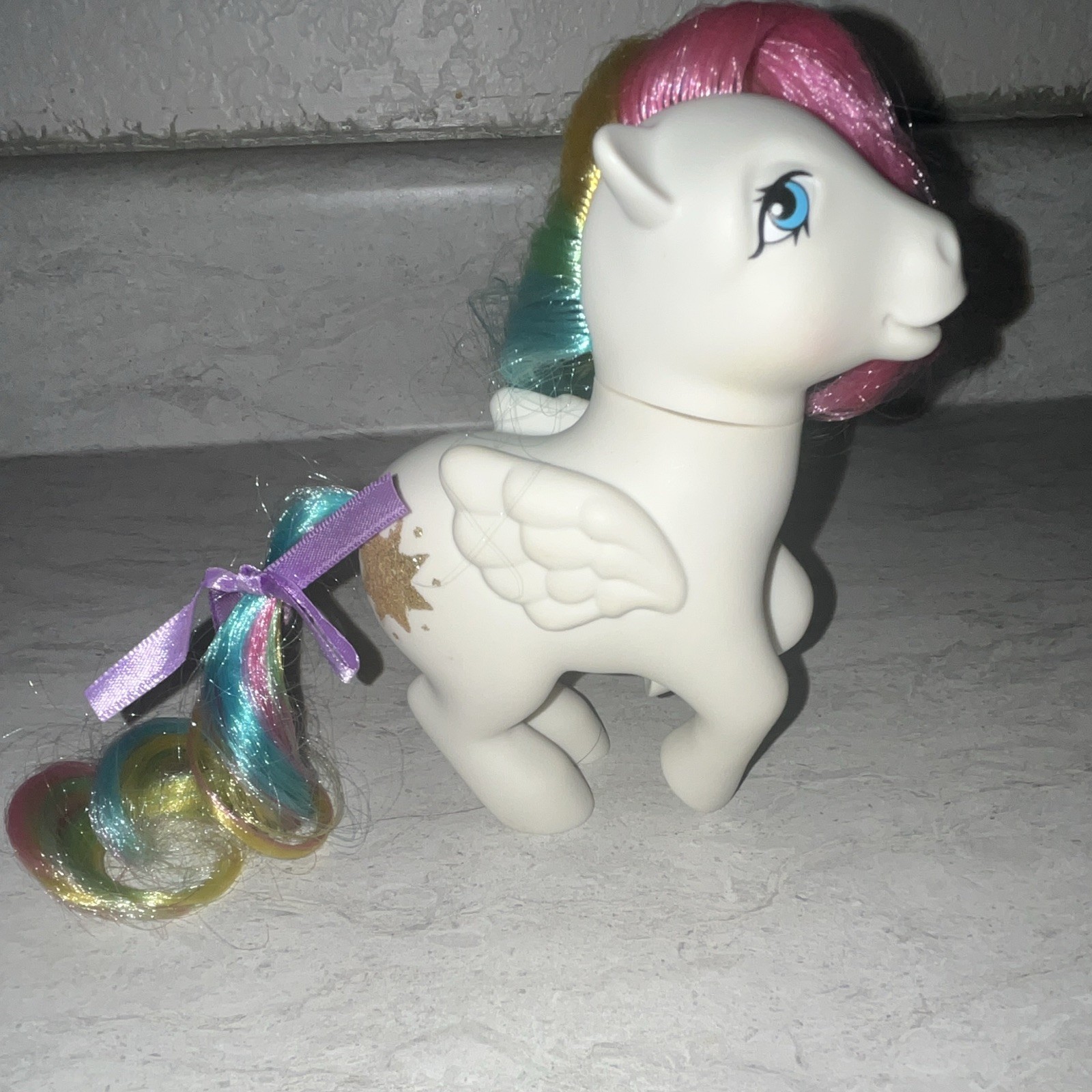 Hasbro My Little Pony /White Pony with golden star/ Figure 2017 Vintage